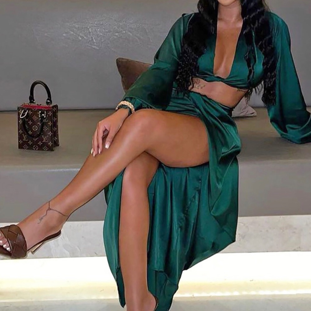 Emerald satin skirt set